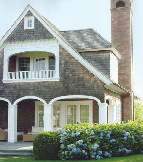 Shingle Style Home with Porches | feeling very nantucket,  Content in a Cottage Shingle Style Homes, Blue Hydrangeas, Cape Cod House, Casa Exterior, Beach Cottages, White Trim, Nantucket, Home Fashion, Cape Cod