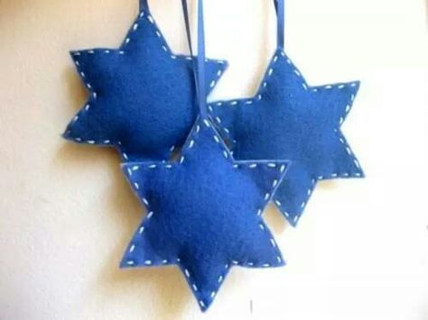 Christmas Ornament Hannukah Crafts, Hannukah Decorations, Diy Hanukkah, Jewish Crafts, Hanukkah Crafts, Chanukah Party, Chanukah Decor, Hanukkah Decorations, Hanukkah Cards