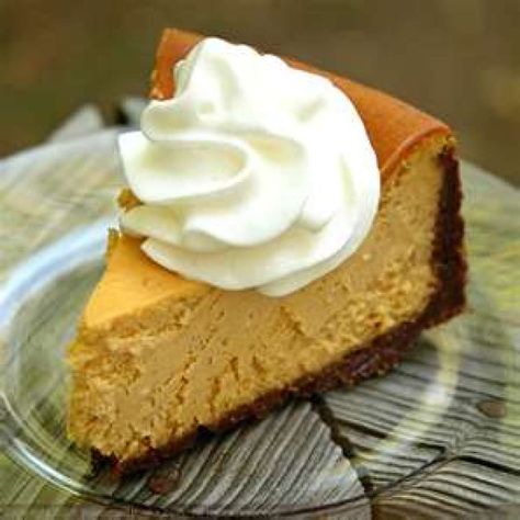 PUMPKIN CHEESECAKE WITH GINGERSNAPPY CRUST Paula Deen Pumpkin Cheesecake, Low Carb Pumpkin Cheesecake, Hcg Recipes, Gingersnap Crust, Pumpkin Cheesecake Recipes, Low Carb Sweets, Low Carbohydrates, Cheesecake Recipe, Pumpkin Cheesecake