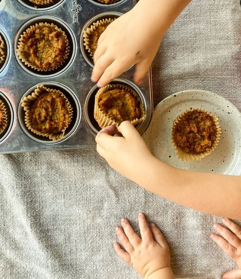 A warm and cozy spiced muffin that is naturally grain free and refined sugar free. Grain Free Muffins, Date Muffins, Milk Cow, Winter Squash, Refined Sugar Free, Gluten Free Baking, Refined Sugar, Coconut Flour, Pumpkin Puree