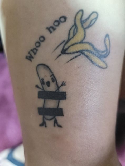 A Banana in high heels throwing away its peel with upper and lower sensored bars yelling whoo hoo Banana Tattoo Minimalist, Learn Tattoo, Banana Tattoo, Dumbest Tattoos, Chiquita Banana, Warm Scarves, Black Color Hairstyles, Banana Peel, Color Hairstyles