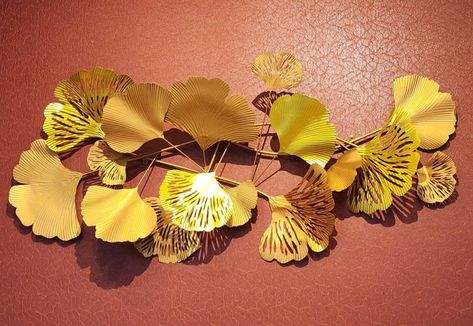 Ginkgo Leaves into Butterflies with Paint Ginkgo Art, Ginkgo Tree, Gingko Leaves, Ginkgo Leaves, Art And Nature, Sacred Tree, Ginkgo Leaf, Thanksgiving Fun, Butterfly Painting