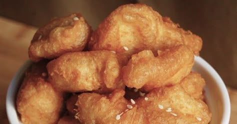 Sweet And Sour Chicken Batter, Tempura Batter Chicken, Mar Far Chicken Recipe, Chinese Meals, Chicken Batter, Homemade Chinese Food, Sweet And Spicy Chicken, Sweet And Sour Chicken, Tempura Batter