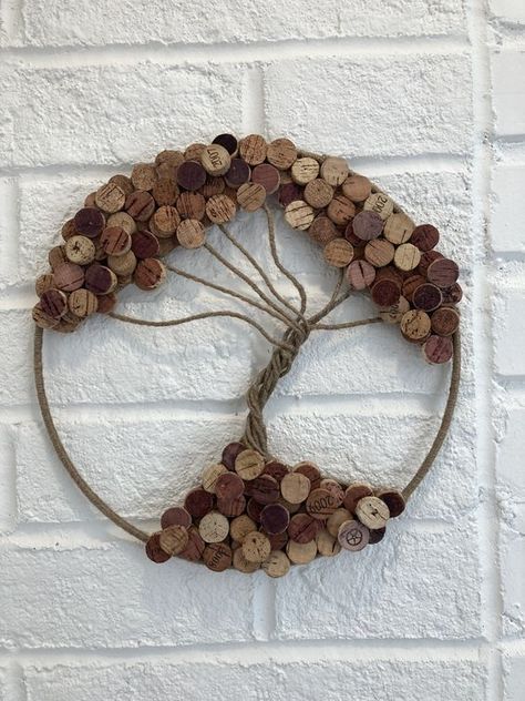 Wine Cork Tree, Cork Wall Art, Wine Cork Wall, Wine Cork Diy Projects, Wine Cork Crafts Christmas, Cork Diy Projects, Cork Crafts Christmas, Wine Cork Wreath, Wine Cork Diy Crafts