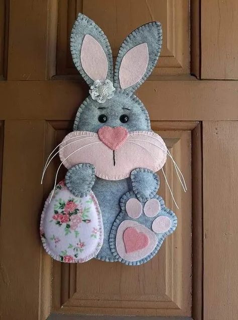 Easter Crafts For Children, Easter Craft Projects, Crafts For Children, Baby Mobil, Fun Easter Crafts, Easter Craft Decorations, Easy Easter Crafts, Easter Bunny Crafts, Easter Projects