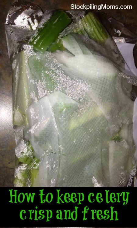 how to keep celery crisp and fresh Berry Green Smoothie, Fancy Kitchen, Freezer Cooking Recipes, Medicine Tips, Cow Cheese, Bodybuilding Nutrition, Fancy Kitchens, Laughing Cow, Freezer Cooking