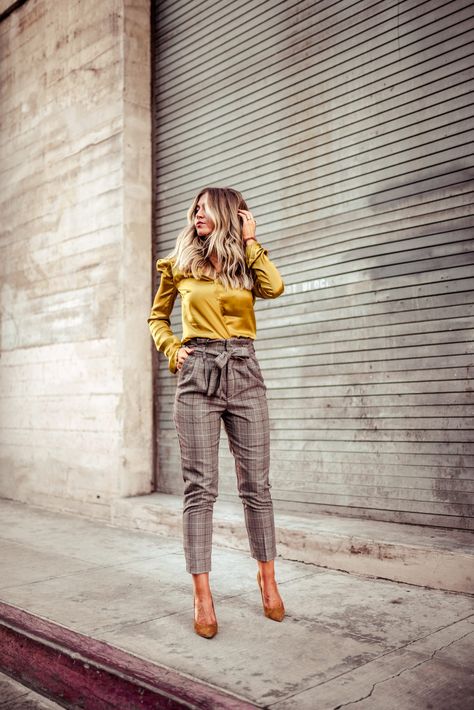 FOUR FALL LOOKS TO RECREATE - Lifestyle Blog by Leanne Barlow Looks To Recreate, Leanne Barlow, Elle Apparel, Paper Bag Pants, Distressed Pants, Bag Pants, Fall Booties, Black Strappy Sandals, Plaid Tie