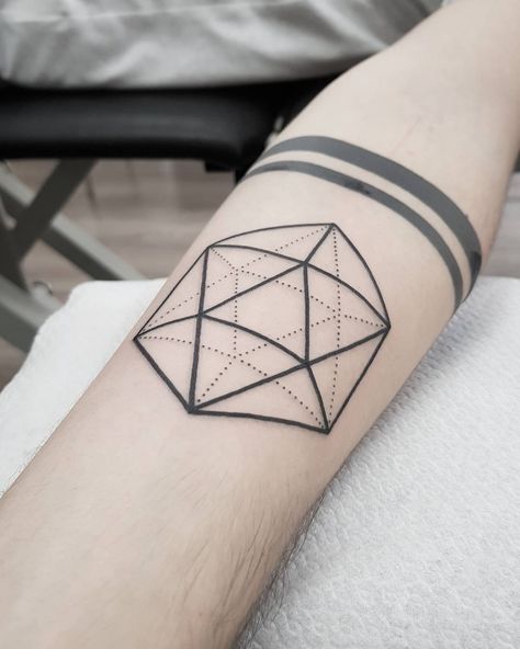 645 Likes, 4 Comments - Spaceman (@om.karma.tattoo) on Instagram: “Icosahedron and a little touch up on the black bands I did last year. #essentiaritualis #blkttt…” Odesza Tattoo, Pinterest Tattoo Ideas, Karma Tattoo, Steampunk Illustration, Spring Coloring Pages, Face Tattoos, Wedding Posters, Face Tattoo, Stenciling