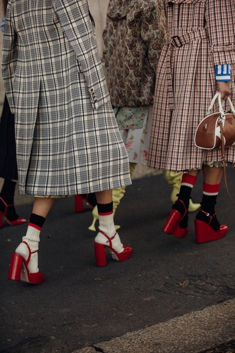 Man Repeller Style, Vogue Photographers, Balance Is Key, Milan Fashion Week Men, Nyc Fits, Campaign Fashion, Milano Fashion Week, The Best Street Style, Best Street Style