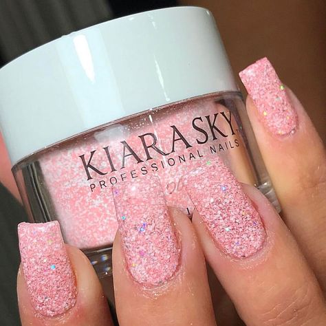 3,813 Likes, 20 Comments - KIARA SKY™ NAIL PRODUCTS (@kiaraskynails) on Instagram: “Check out this matte glitter mani by @sallon_bukurie_leo! She uses 'Pinking of Sparkle' (D496) from…” Glitter Dip Powder Nails, Chipped Nail Polish, Dip Nail Colors, Nail Pink, Nails Opi, Nail Design Video, Sky Nails, Powder Nail Polish, Pink Powder