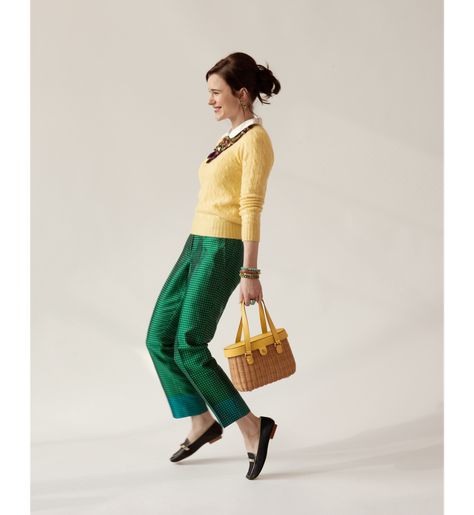 image Marvelous Mrs Maisel, Kate Spade Style, Mrs Maisel, Frances Valentine, Rachel Brosnahan, Image Model, Green Pants, Fashion Labels, Fashion Models