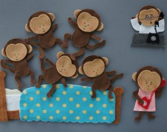 Felt Crafts Kids, Monkeys Jumping On The Bed, 5 Little Monkeys, Jumping On The Bed, Bed Hanging, Monkey Jump, Monkey Crafts, Felt Design, Flannel Board Stories