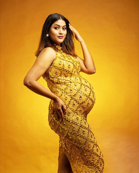 Maternity shoot with a Style!! Maternity Picture Outfits, Bump Shoot, Dresses For Photoshoot, Maternity Photography Poses Couple, Maternity Picture, Maternity Dresses For Photoshoot, Poses Couple, Maternity Photography Poses, January 29