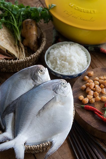 Teochew Pomfret Porridge | Chef and Sommelier Fish Porridge, Pomfret Fish, Porridge Recipes, Asian Cooking, Asian Dishes, Seafood, Stuffed Mushrooms, Chef, Rice