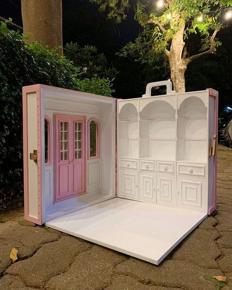 Pop Up Store Design Ideas, Pop Up Booth, Inmobiliaria Ideas, Event Booth, Deco Studio, Pop Up Event, Boutique Interior, Backdrop Design, Studio Photo