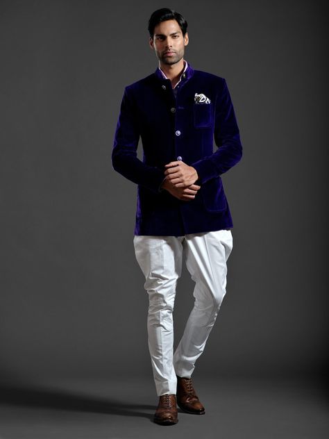 Raghavendra Rathore, Blue Velvet Blazer, Jodhpuri Suits, Urban Outfitters Style, Hipster Shoes, Rajputi Dress, Mens Fashion Dressy, Dress Men, Tv Board