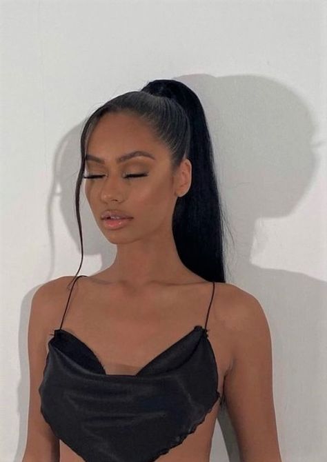 Hairstyle Baddie, Ponytail Hairstyles Easy, Simple Ponytails, Kehlani, Foto Poses, Sleek Ponytail, High Ponytails, Looks Black, Sleek Hairstyles