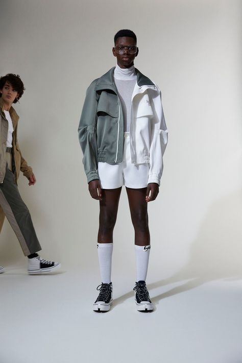 Athleisure Outfits Men, Feng Chen Wang, Panel Jacket, Kids Winter Fashion, Vogue Russia, Athleisure Outfits, Bowling Shirts, Outfits Men, Menswear Collection