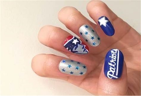 Patriots Nails, Sports Nail Art, Super Bowl Nails, Patriotic Nails Design, Texas Nails, Sports Nails, Modern Nail Art, Brown Nails Design, Pedicure Nail Designs