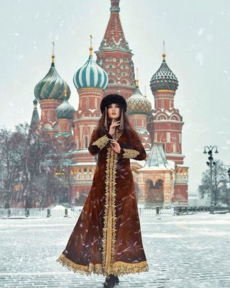 Russian Traditional Dress, Russia Clothes, Slavic Clothing, Russian Clothing, Cold Fashion, Russian Culture, Royal Outfits, Russian Fashion, Farm Girl