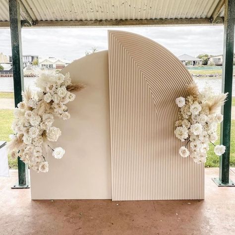 Cake Table Backdrop, Bride And Groom Table, Table Backdrop, Bridal Shower Inspo, Wedding Backdrop Design, Wedding Backdrop Decorations, Wedding Wall, White Florals, Engagement Decorations