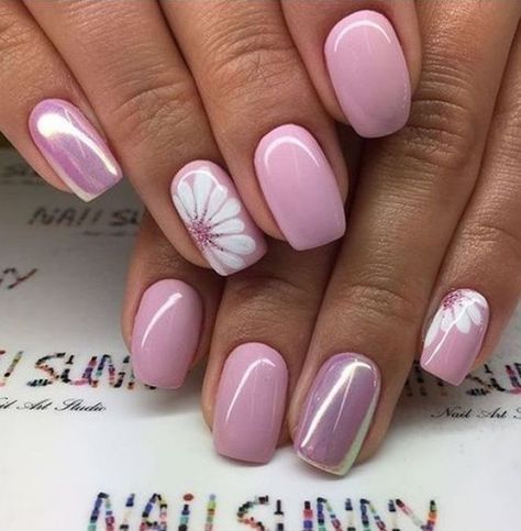 French Pedicure, Nagellack Trends, Popular Nail Designs, Short Square Acrylic Nails, Spring Nail Art, Popular Nails, Short Nail Designs, Square Acrylic Nails, Floral Nails