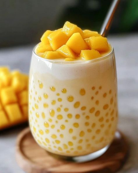 Mini Tapioca Pearls, Mango Drink, Mango Sago, Mango Drinks, Asian Dessert, Decadent Chocolate Desserts, Tapioca Pearls, Asian Desserts, Sweet Delights