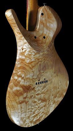 Luthier Guitar, Guitar Finishing, Guitar Pics, Unique Guitars, Guitar Collection, Guitar Gear, Classic Guitar, Guitar Tips, Beautiful Guitars