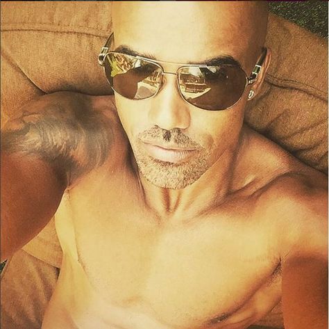 20 Men of color we want to nominate for People's 'Sexiest Man Alive': Other sexy guys Shemar Moore Funny, Sherman Moore, Aviation Humor, Hero Inspiration, Shemar Moore, Male Eyes, Denzel Washington, Television Program, Gym Time