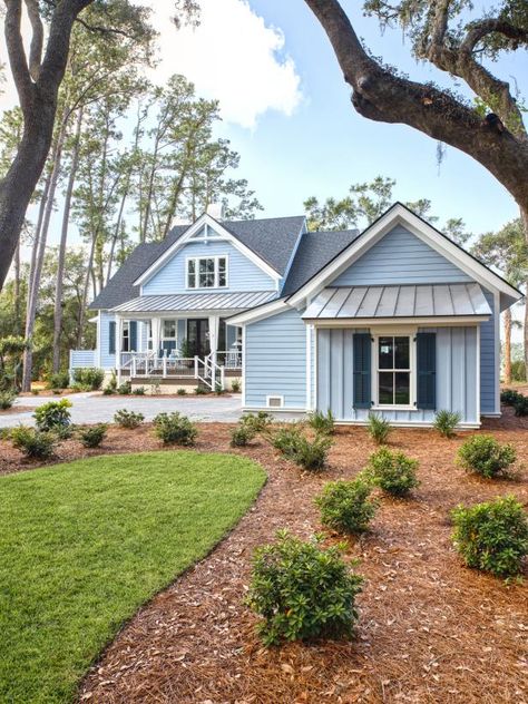 Low Country Cottage Interior, Bunkhouse Remodel, Country Front Porches, Low Country Homes, Manifest Board, Hgtv Dream Homes, Blue Barn, Porch Styles, Wraparound Porch