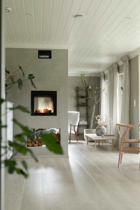 my scandinavian home: A Norwegian Home With A Cosy Autumn Vibe Norwegian Style Home, Norwegian House Interior, Norwegian Interior Design, Nordic Scandinavian Interiors, Norwegian Interior, Norwegian Home, Norwegian House, Norwegian Style, Cosy Autumn