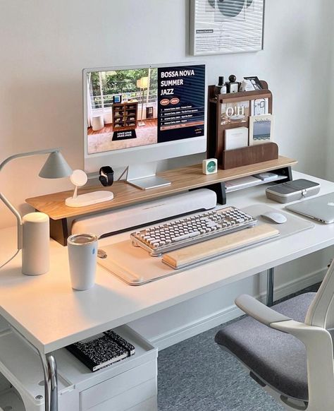 Modern Home Office Desk, Small Office Design, Home Studio Setup, Desk Inspiration, Workspace Inspiration, Workspace Design, Modern Home Office, Ergonomic Office, Home Office Setup