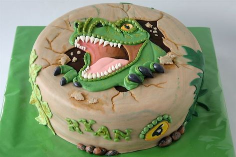 Really gruesome dino! — Cake by Cake Central member Tompouce: T Rex Cake, Dinosaur Cakes, Dino Cake, Dinosaur Birthday Cakes, Torte Cake, Cake Central, Dinosaur Cake, Dino Birthday, Childrens Birthday Cakes