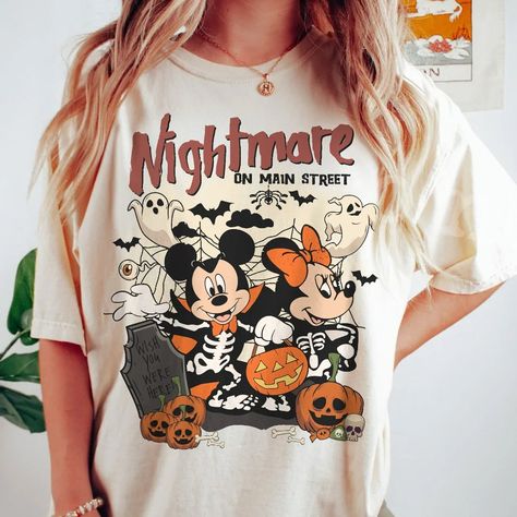 Disneyland 2023, Disney Halloween Shirt, Disney Outfits Women, Cute Disney Outfits, Disney Halloween Shirts, Halloween Tee Shirts, Disneyland Halloween, Retro Disney, Disneyland Outfits