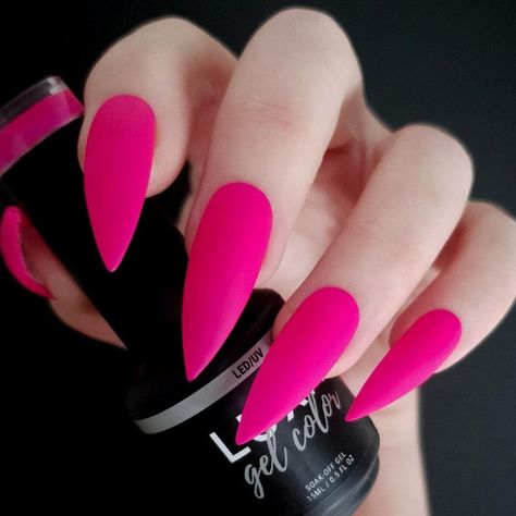 Fly Nails, Pink Stiletto Nails, Classy Nail Art, Acrylic Nail Polish, Wine Nails, Yo Momma, Hot Pink Nails, Goth Nails, The Diva