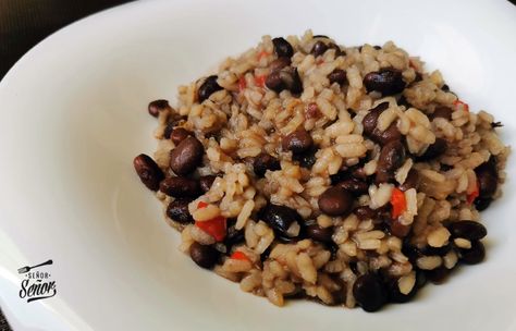 Arroz moro cubano | Receta de Sergio Goya Recipe, Cuba, Oatmeal, Gluten Free, Rice