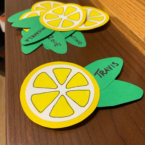 Lemon Door Decorations Classroom, Lemon Classroom Door Ideas, Door Decks, Ra Door Decs, Toddler Projects, Ra Themes, Cardstock Crafts, School Kids Crafts, Door Decs