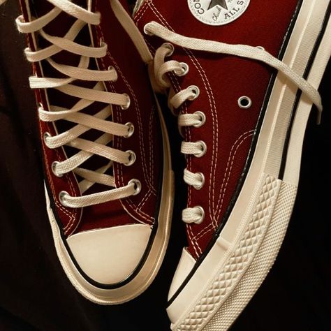 — james potter aesthetic James Potter Aesthetic, James Potter, Converse, Sneakers, Red, White