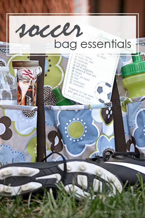 Soccer Bag Essentials, Bag Essentials Aesthetic, Soccer Mom Bag, Soccer Essentials, Soccer Drills For Kids, Soccer Bag, Essentials Aesthetic, Soccer Season, Soccer Workouts