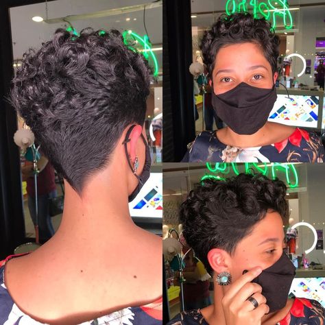 Pixie Cut Curly Hair, Pixie Cut With Highlights, Curly Pixie Cut, Wavy Pixie Cut, Pixie Undercut, Curly Undercut, Curly Pixie Hairstyles, Curly Pixie Haircuts, Edgy Pixie Haircuts