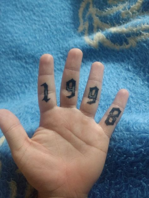 #1998 #Tattoo #fingers Tattoo Fingers, 1998 Tattoo, Daffodil Tattoo, Candle Tattoo, Make Tattoo, S Tattoo, Hand Tattoos, Small Tattoos, Tatting