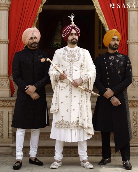 Groom Punjabi Wedding Outfits, Royal Groom Sherwani Indian Weddings, Punjabi Wedding Groom, Punjabi Sherwani, Sherwani Groom Wedding Royals, Sikh Groom, Sherwani Groom Wedding, Sherwani For Groom, Dad Outfits