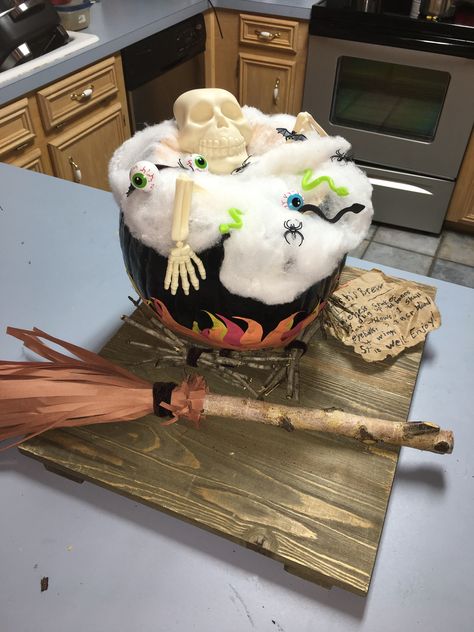 Chef Pumpkin Decorating, Witches Brew Pumpkin Decorating, Witches Brew Pumpkin, Pumkin Ideas, Pumkin Decoration, Pumpkin Idea, Creative Pumpkin Painting, Pumpkin Carving Contest, Pumpkin Decorating Contest