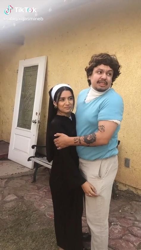 Couples Halloween Costume Ideas Mexican, Random Couple Halloween Costumes, Holloween Costume Ideas Mexican, Couple Outfits Halloween Costume Ideas, Nacho And Nun Costume, Couples Halloween Outfits Funny, Holloween Costume Ideas Couple 2022, Nacho Libre And Nun Costume Couple, Couple Movies Costumes