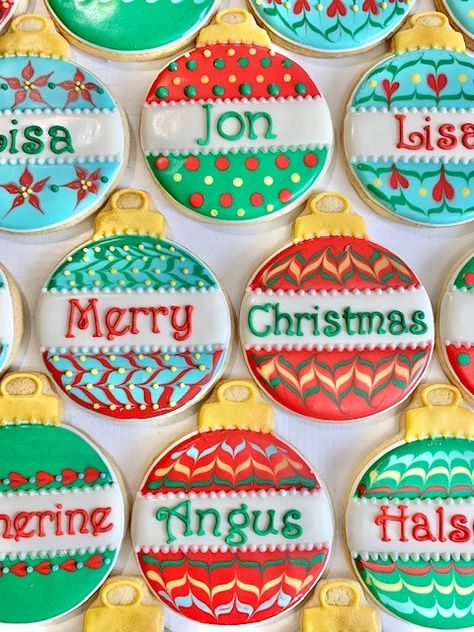 Christmas Ornament Cookies, Personalized Christmas Cookies, Christmas Cookies Kids, Christmas Cutout Cookies, Christmas Sugar Cookies Decorated, Xmas Desserts, Cute Christmas Cookies, Christmas Cutouts, Winter Cookie