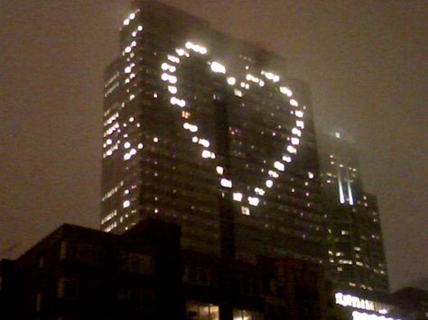 Valentine's Day at the WaMu Tower Zay Core, Lovecore Webcore, Heart Place, Building Aesthetic, Emo Art, Retro Images, Kitty Drawing, Happy Pictures, Heart Lights