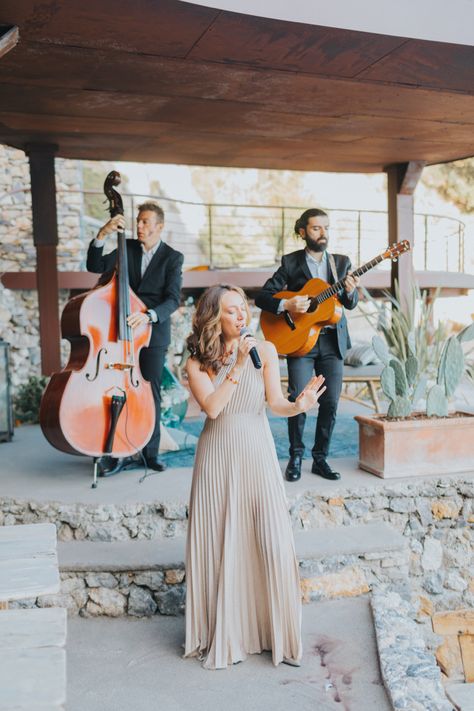 Wedding Singer, Classical Music Wedding, Live Music Wedding Receptions, Ceremony Music Wedding, Live Music At Wedding, Wedding Dinner Music, Yacht Party, The Wedding Singer, Live Band