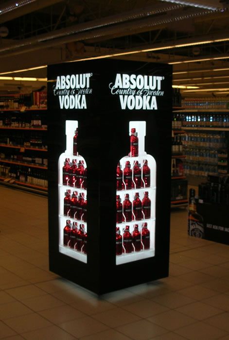 absolut bottle display backlit Bottle Stand Display, Creative Display Stand, Alcohol Display, Classic Interior Design Living Room, Display Shelf Design, Whisky Shop, Pernod Ricard, Retail Design Display, Perfume Display