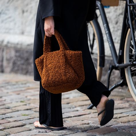 14 Shearling Bags So Cozy and Stylish, You'll Want to Wear Them All Day, Then Cuddle All Night Shearling Bags, Fluffy Bags, Hand Bags Ideas, Shearling Bag, Whiskey Old Fashioned, Winter Bag, Fluffy Bag, Bags For Ladies, Winter Bags