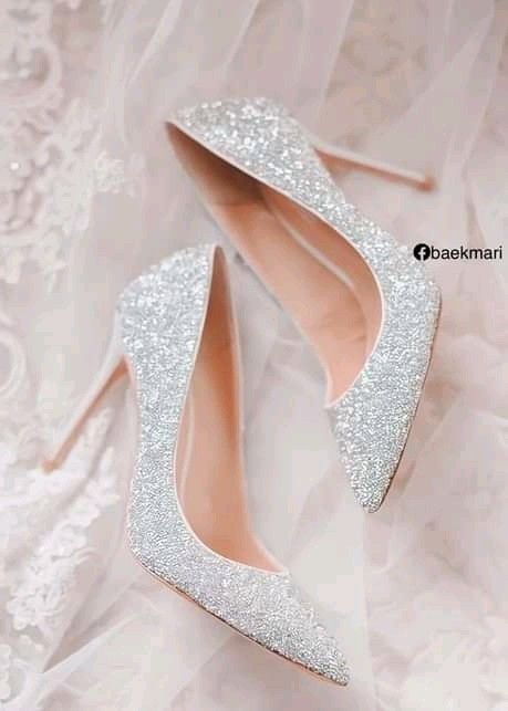 Wedding Heels Brides, Princess Heels, White Heels Wedding, Sparkly Wedding Shoes, Bride Heels, Sparkly High Heels, Wedding High Heels, Fairy Shoes, Bride Dress Simple